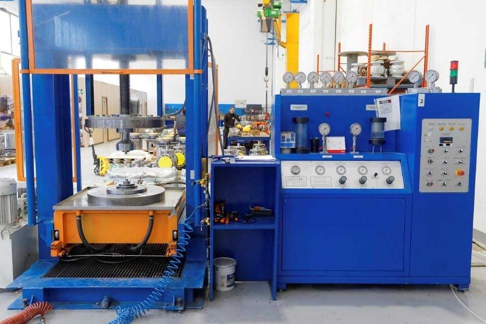 BMB Valve - attrezzature - Banco test verticale
